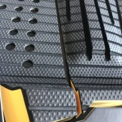 FCS Julian Wilson Tread Lite Tail Pad Black Mango -Sports Surfing Shop img3877 78877